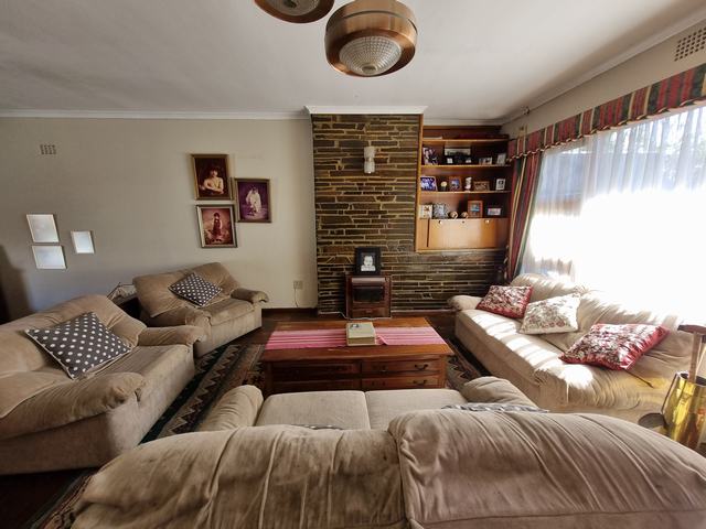 3 Bedroom Property for Sale in Langerug Western Cape